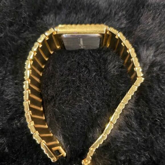 Oleg Cassini Quartz Watch main image 6